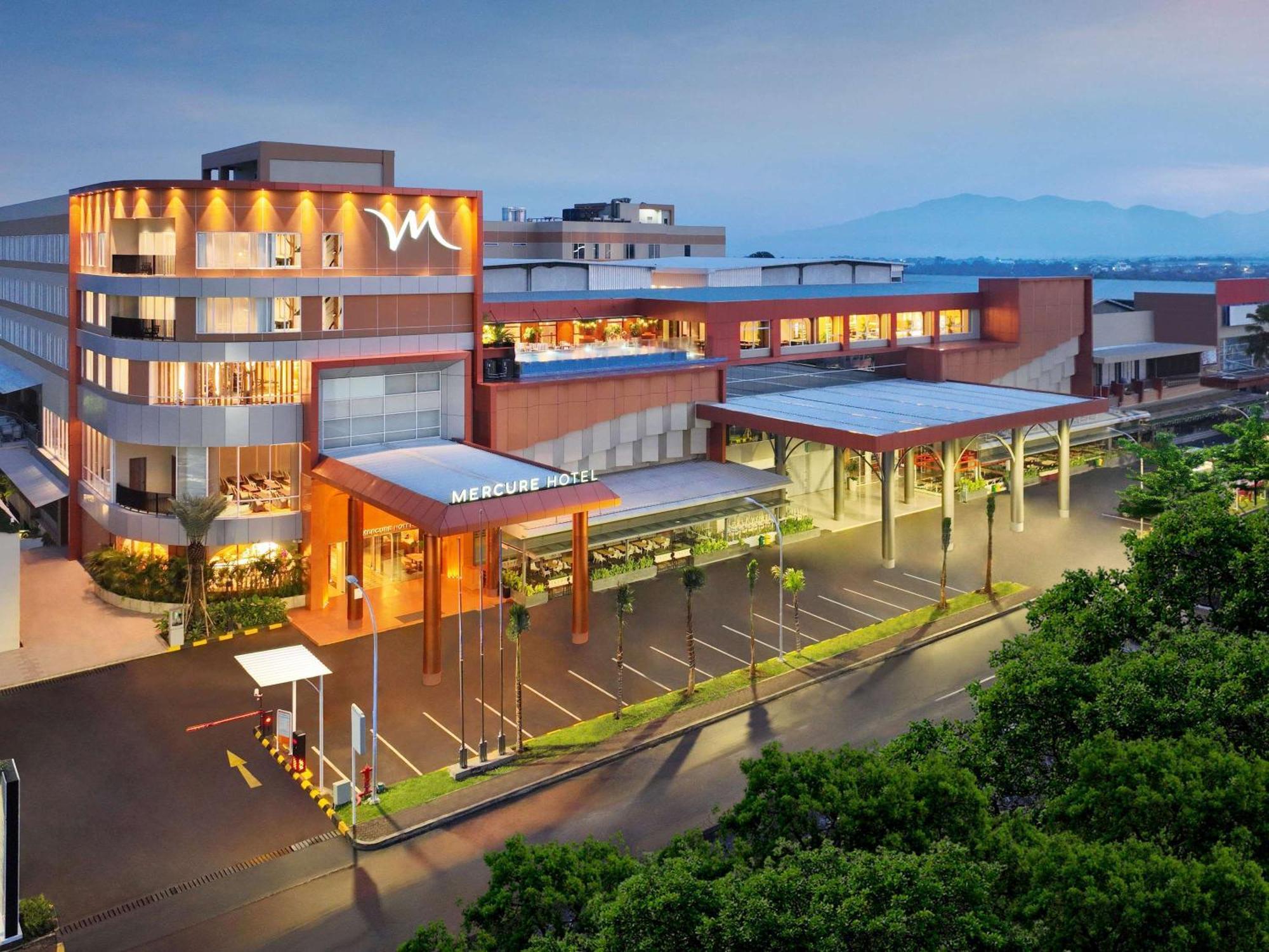 Mercure Garut City Center エクステリア 写真